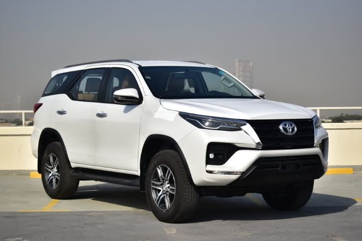 Modern 7-Seater SUV